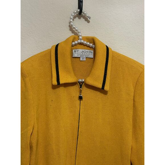 St.John Collection Women's Size 2 Yellow Jacket Santana Knit Blazer TINY FLAW - Picture 6 of 12